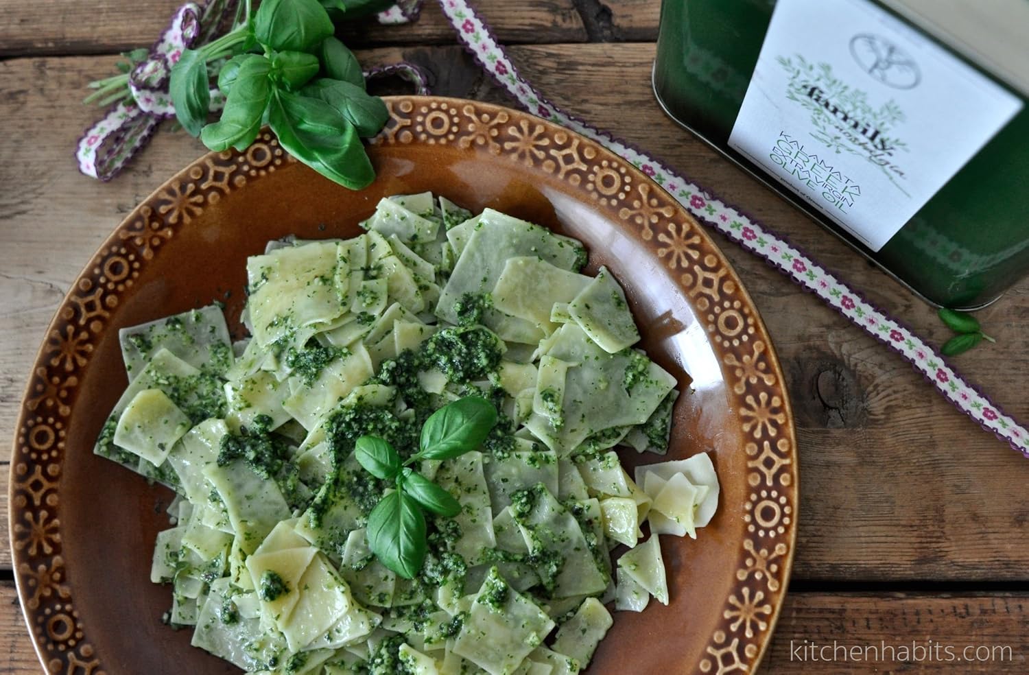 「ファミリー・ノスタルジア」 早採りのエキストラ・バージン・オリーブオイル family. nostalgia e... 3